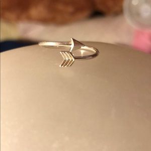 Silver arrow ring